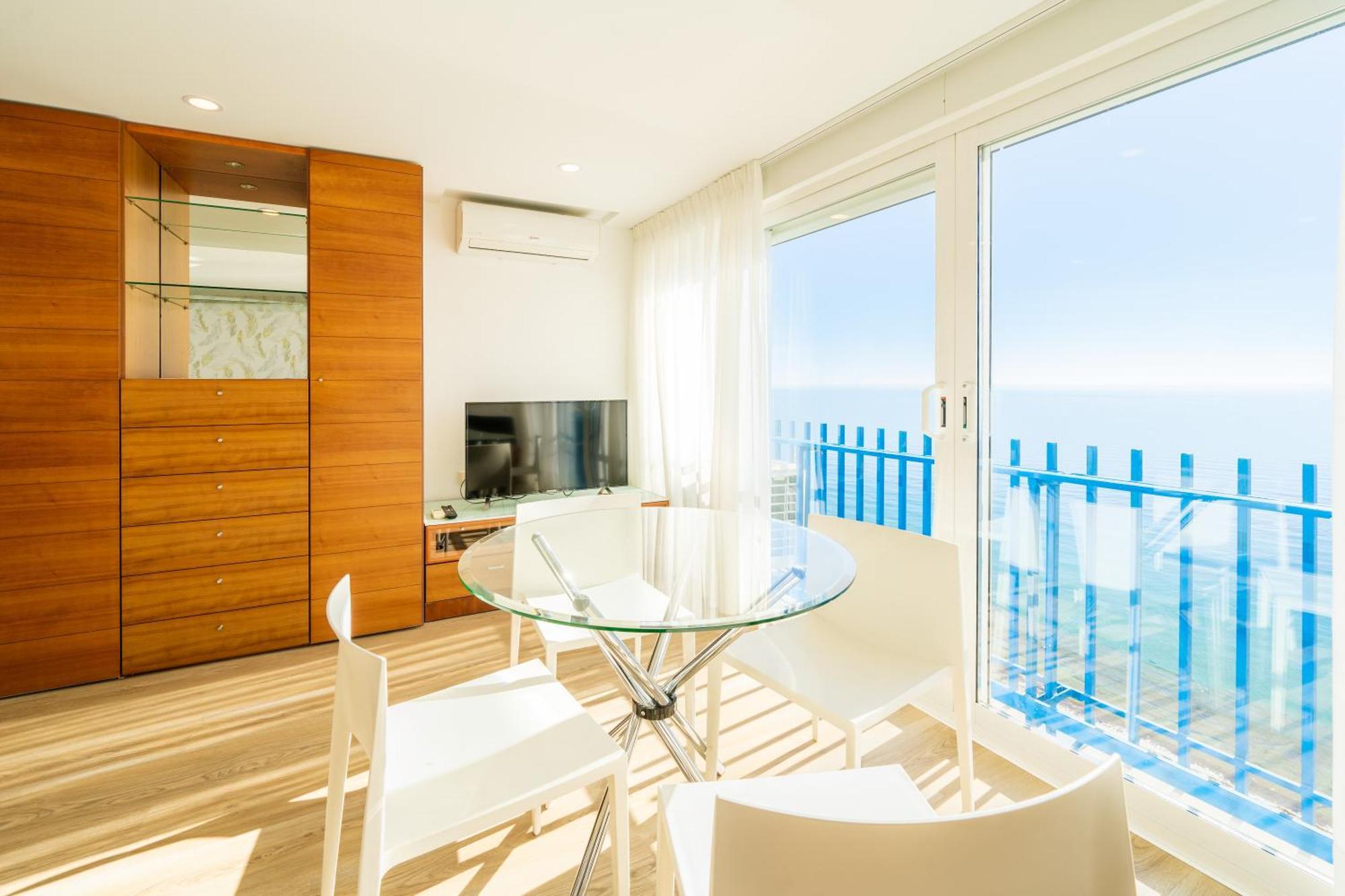 Primera línea playa levante Benidorm Exterior foto