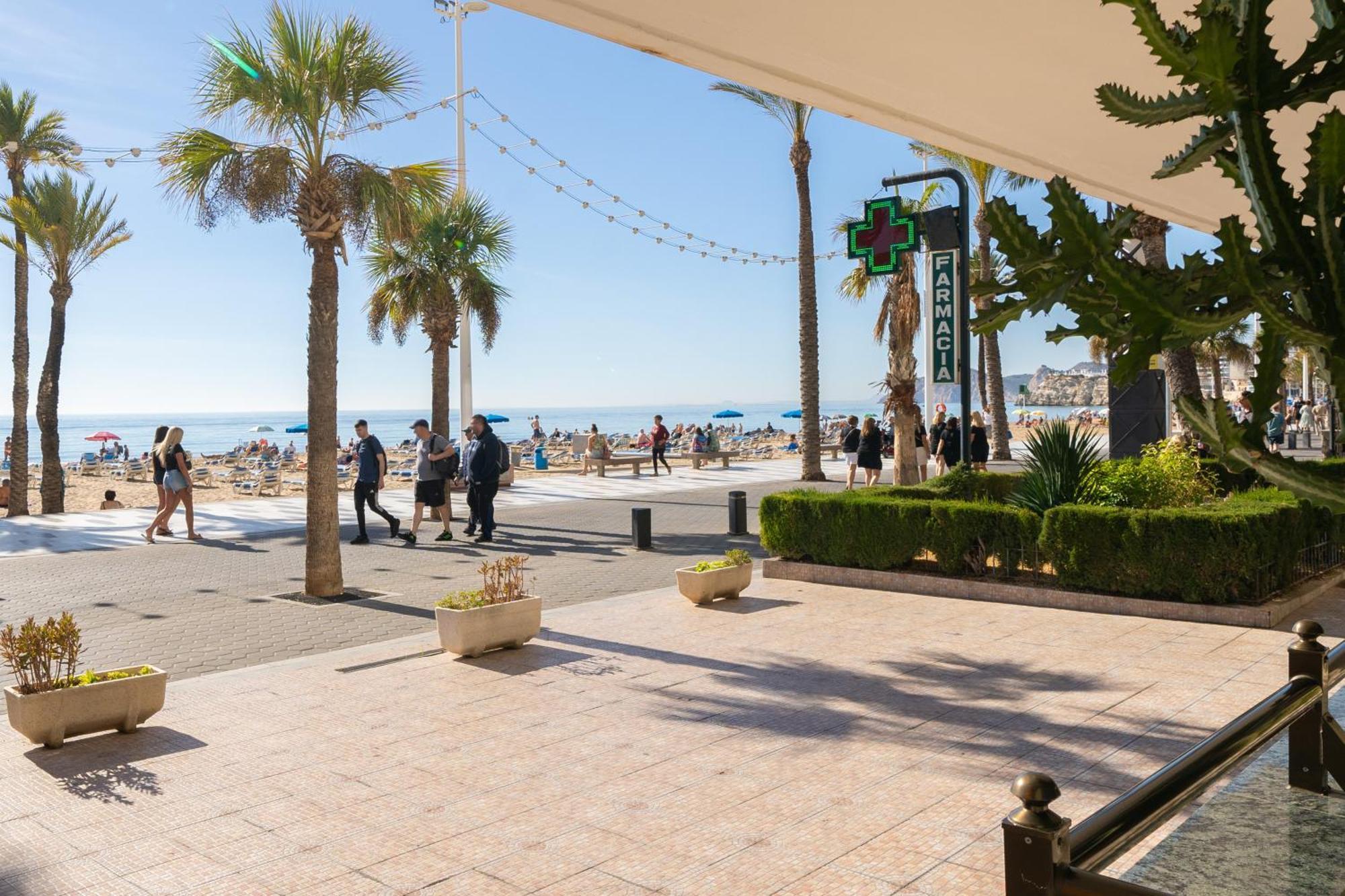 Primera línea playa levante Benidorm Exterior foto